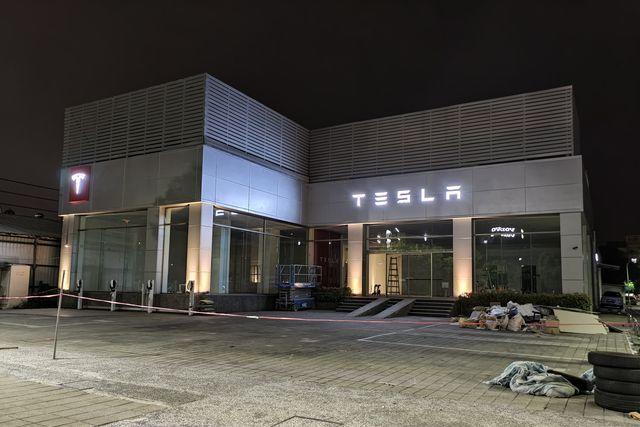 南台灣的車友歡呼啦 特斯拉高雄服務體驗中心將在一月啟用 Ddcar 電動車