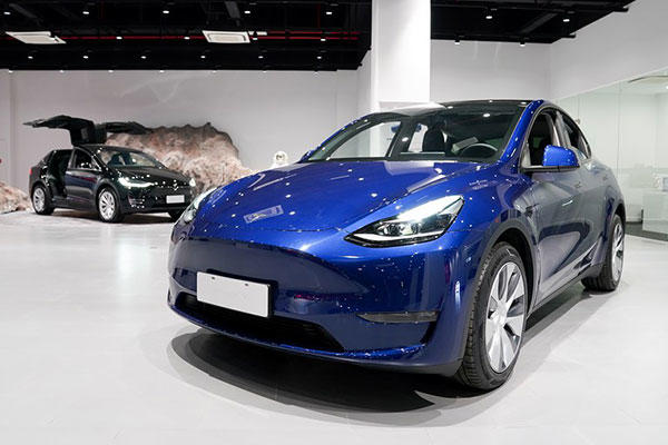 [問卦] 特斯拉Model Y稱霸全中國休旅車市場！