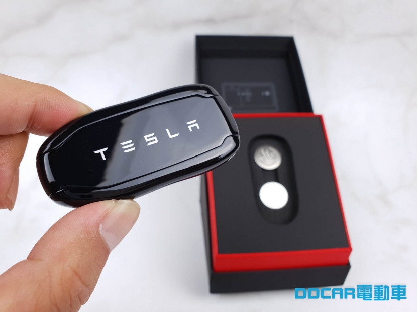 【開箱】Model 3 Key Fob 新款車型遙控鑰匙入手！多圖心得分享DDCAR 電動車