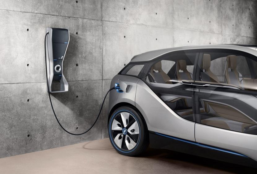 BMW-目標今年碳排放降低-20％，三年內推出-25-款純電動與油電混合動力車-2