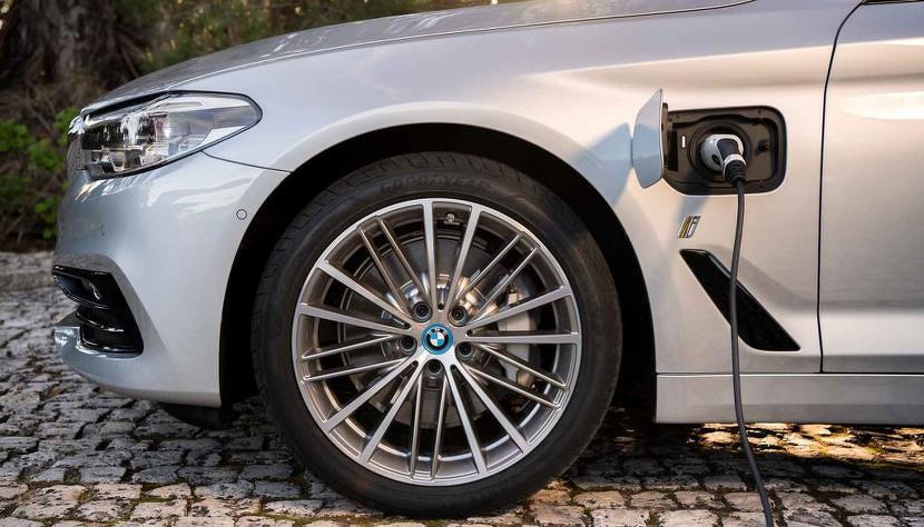 BMW-電動車戰略大轉彎！成立專屬部門開發純電平台、首發車款-2025-年量產-4