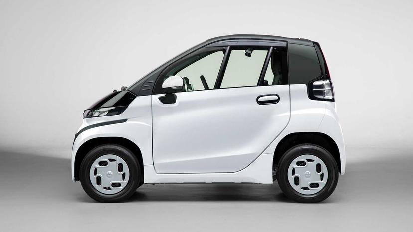 Toyota-C+pod-迷你電動車正式發表：45-萬元起跳、充飽電能跑-150-公里-3