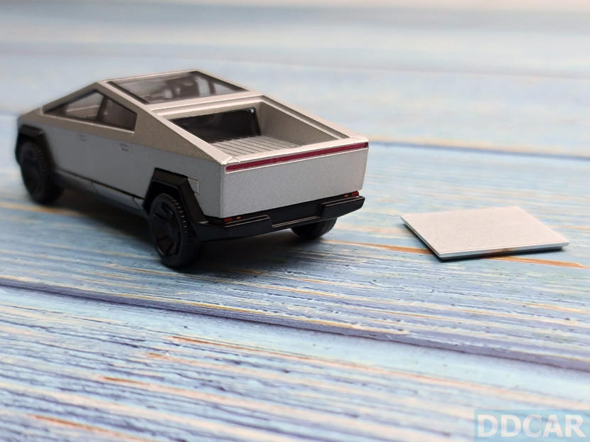 拓意xcartoys 1/64 Tesla Cybertruck Tesla Cybertruck xcartoys 拓意