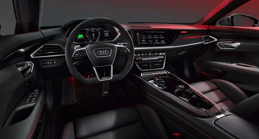 Audi-e-tron-GT-飆上德國無速限高速公路：四大頂規電動跑車你愛誰？-5