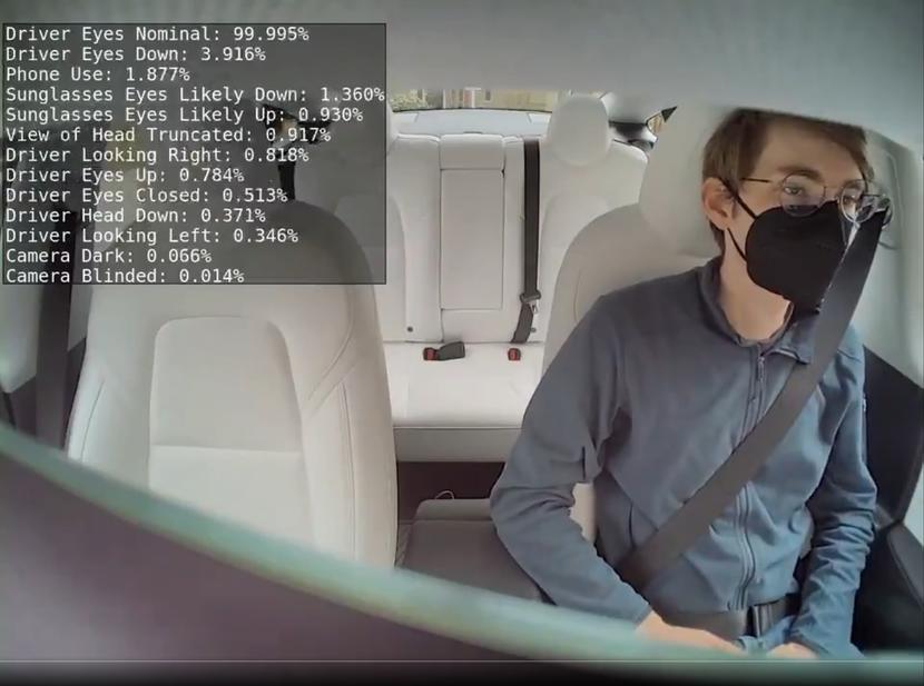 Tesla-車內鏡頭都在監控些什麼？車內這套-NN-神經網路系統都知道駕駛在做什麼！-4