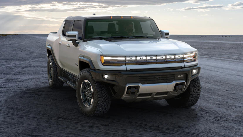 搭載-200kWh-大電池也跑不遠？原來-GMC-電動悍馬車重超過二台特斯拉，足足四噸重-1