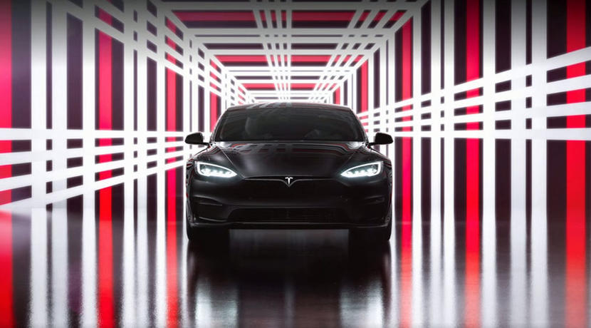 Model S 娛樂大升級：超強性能玩《電馭叛客 2077》，還有 22 組喇叭、隔音玻璃和主動降噪::DDCAR 電動車