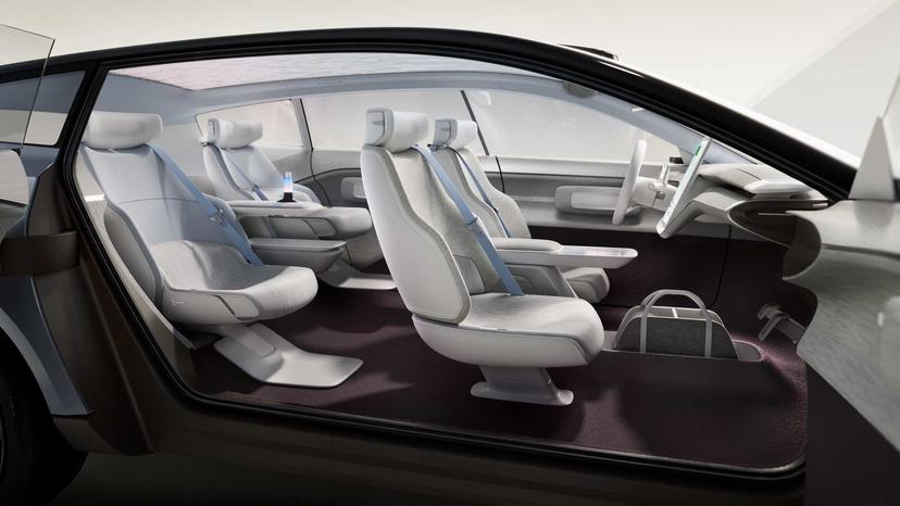 Volvo-秀-Concept-Recharge-概念車：打造續航里程可達一千公里的電池技術-6