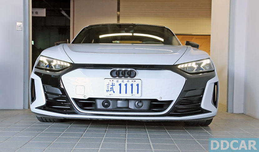 Audi-e-tron-GT、RS-e-Tron-GT-零距離體驗：性能與舒適可以兼得，看完心很癢的絕美轎跑-1