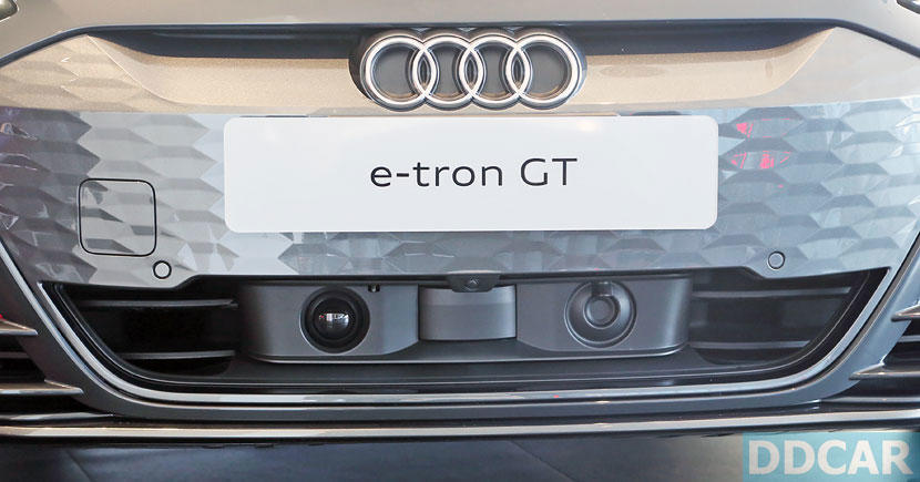 Audi-e-tron-GT、RS-e-Tron-GT-零距離體驗：性能與舒適可以兼得，看完心很癢的絕美轎跑-7