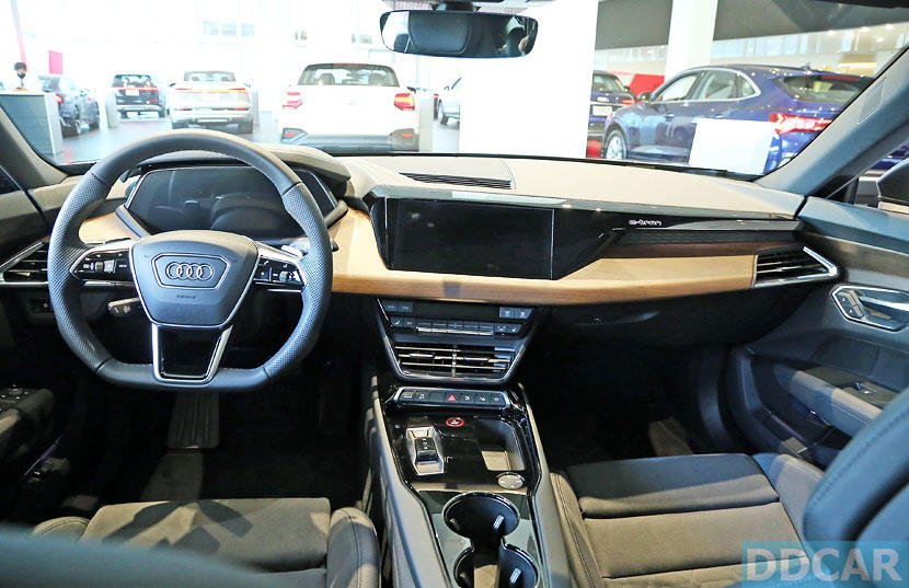 Audi-e-tron-GT、RS-e-Tron-GT-零距離體驗：性能與舒適可以兼得，看完心很癢的絕美轎跑-12