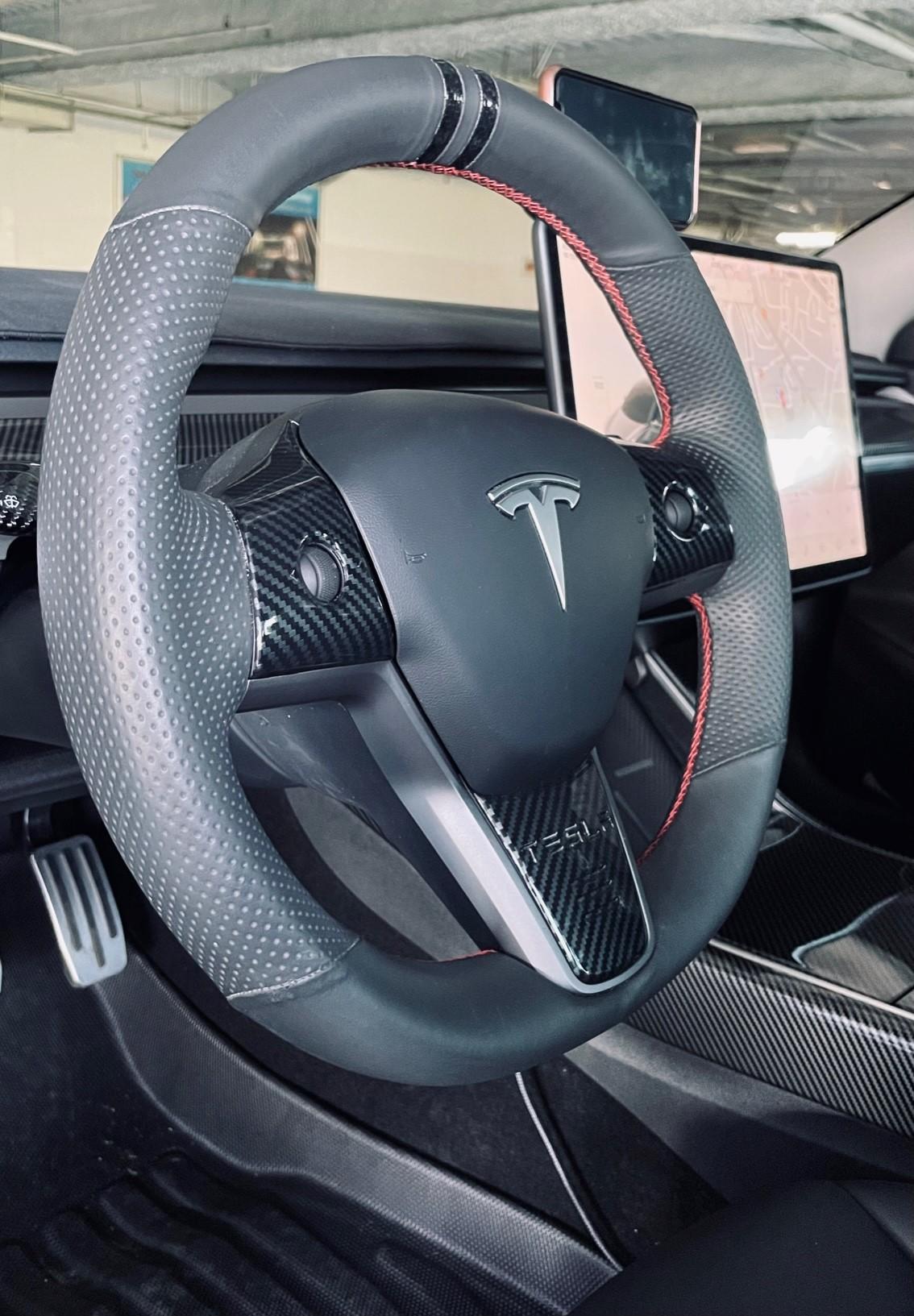 [開箱]-Tesla-Model-3-更換-Yoke-方向盤：購入、安裝、使用心得分享-21