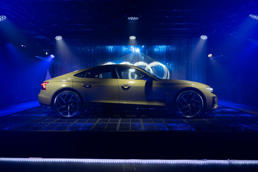 Audi-e-tron-GT-登台上市：一部讓你看了「哇」想當奧迪人的夢幻級轎跑-8