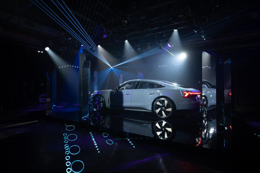 Audi-e-tron-GT-登台上市：一部讓你看了「哇」想當奧迪人的夢幻級轎跑-13
