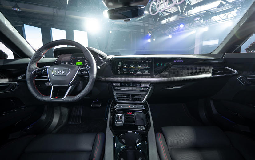 Audi-e-tron-GT-登台上市：一部讓你看了「哇」想當奧迪人的夢幻級轎跑-11