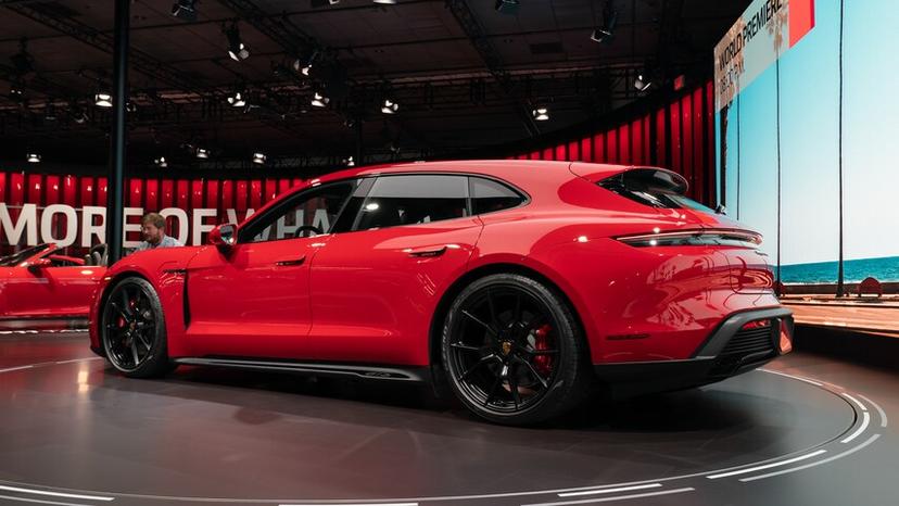 保時捷電跑家族新成員 Taycan Gts Sport Turismo 純電獵跑再進化現身洛杉磯車展 Ddcar 電動車