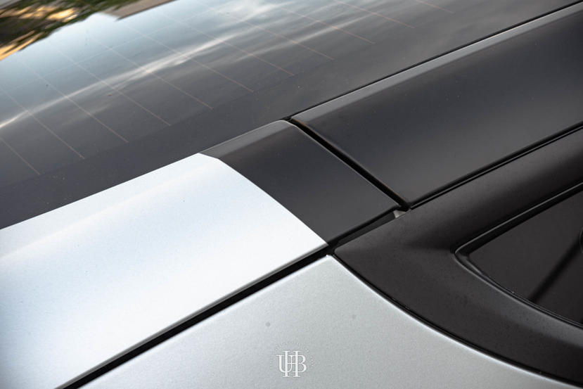 Tesla-Model3-懸浮式車頂設計-視覺分享-5