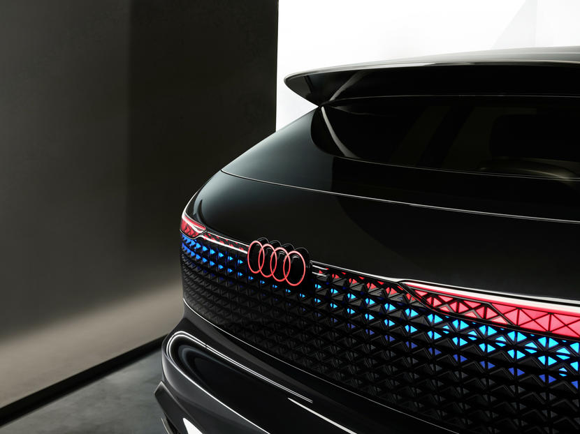 Audi-Urbansphere-概念車亮相：專為大城市用車需求打造的豪華純電-MPV-9