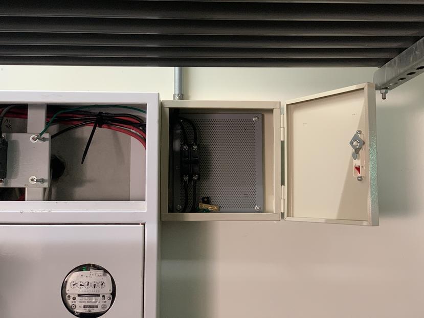 「社區充電樁安裝分享-」Tesla-wall-connector-壁掛式充電座-8