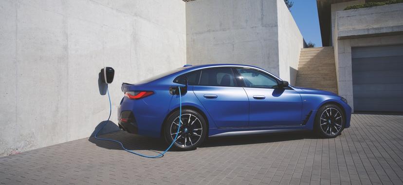 BMW-將導入圓柱型電池使成本下降-30%，2025-年新平台電動車開始採用-1
