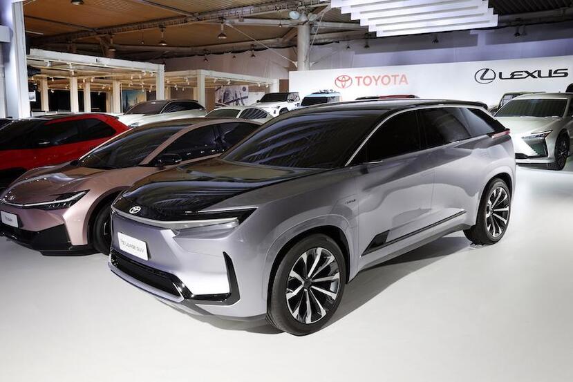 Toyota-也要推三排七人座純電休旅，生產時程揭曉、續航力可望達-500-公里-1