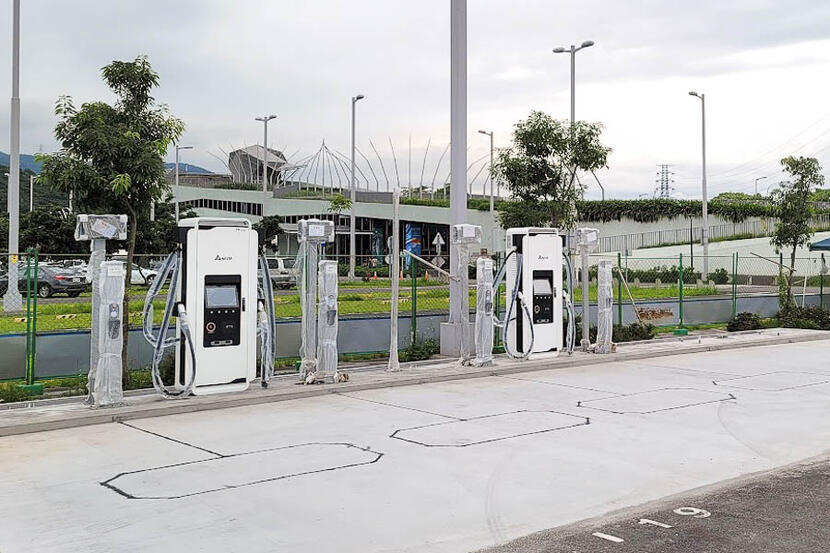 中興-iCharging-啟動國道電動車-11MW-快充網路：TPC-轉接頭進駐，同步推出全台每度-7.5-元充電優惠-4