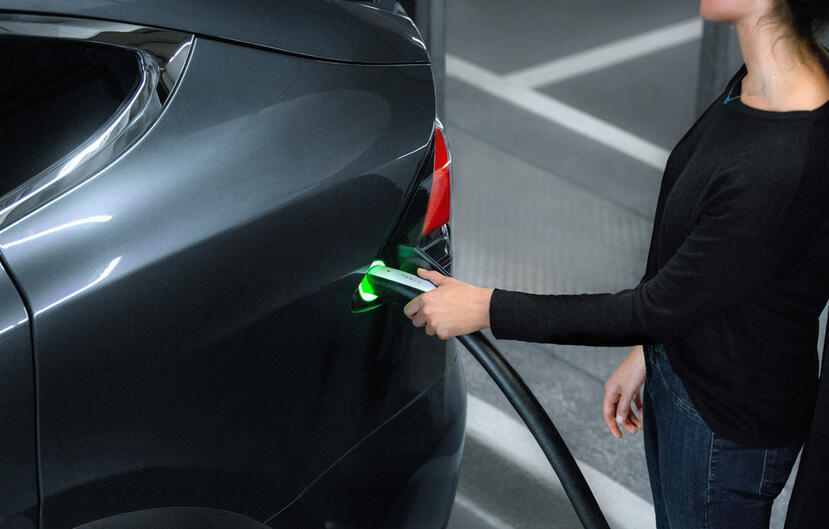 特斯拉電動車少用快充比較好？研調破除迷思：常用快充電池衰退並不會比較快-1