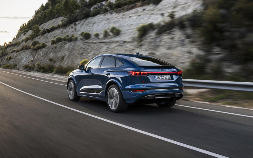 續航力衝上-656-公里,更流線動感的-Audi-Q6-Sportback-e-tron-報到!-12 續航力衝上-656-公里,更流線動感的-Audi-Q6-Sportback-e-tron-報到!-12